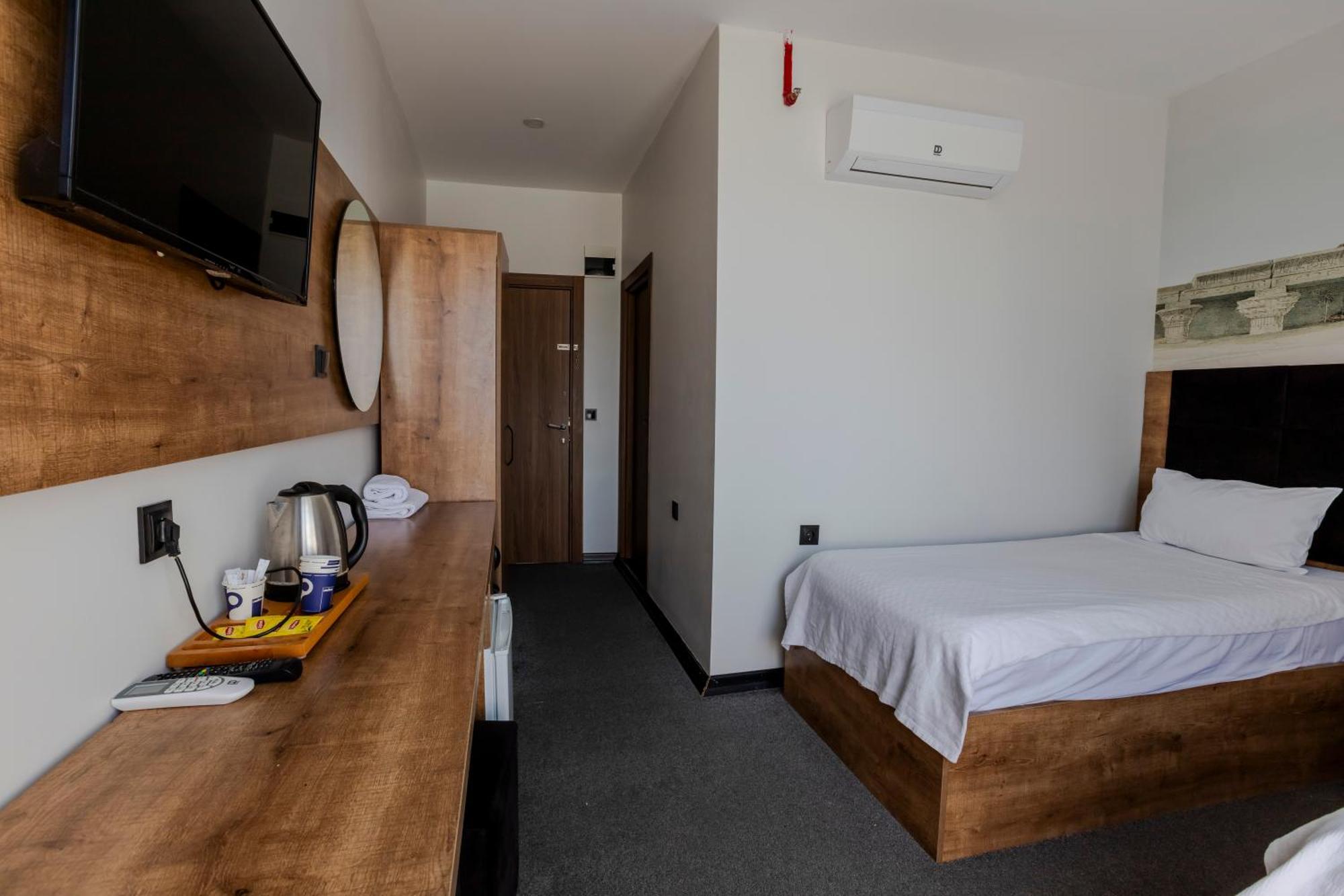 Acar Airport Hotel Arnavutkoy Экстерьер фото